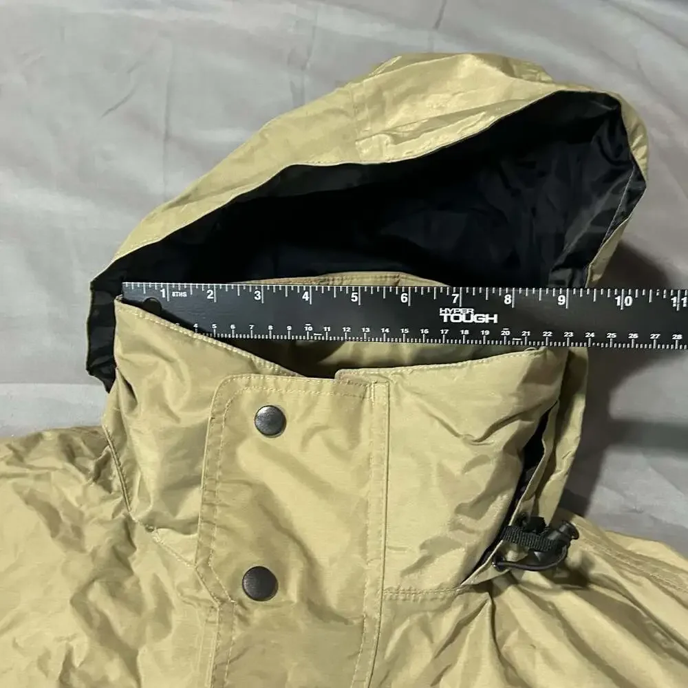Sportscaster vintage rain